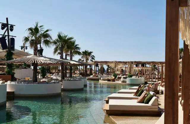 SantAnna pool, Paraga